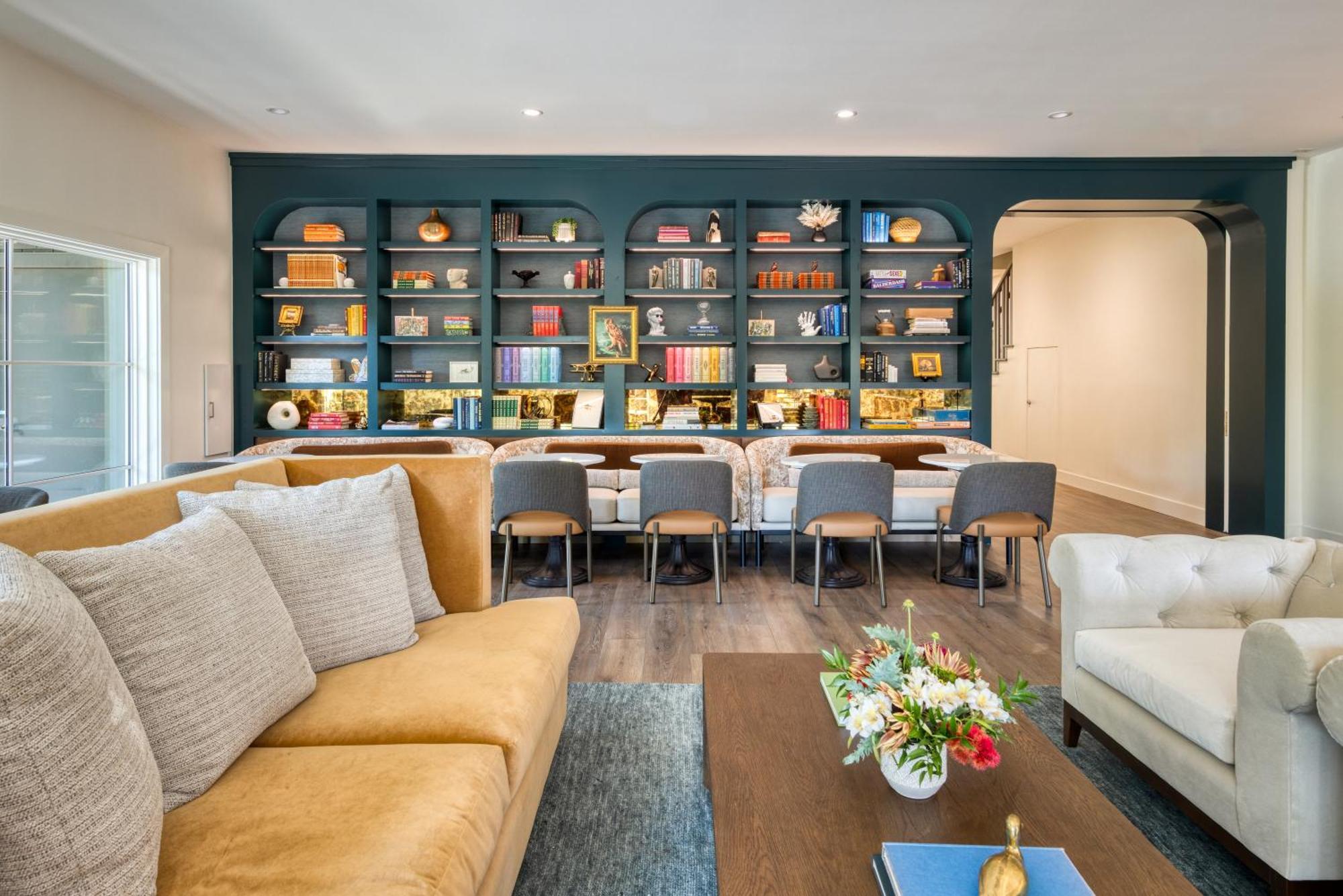 Mini-hôtel Senza 4*